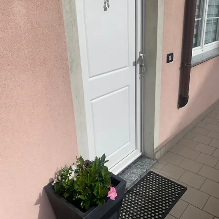 Acero - 2 Min Walk To Bernina Express Daire