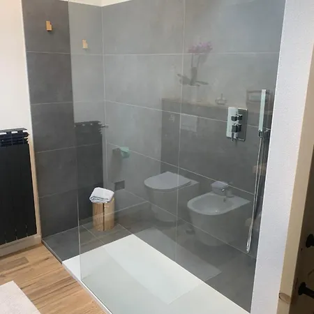 Apartment Acero - 2 Min Walk To Bernina Express Tirano